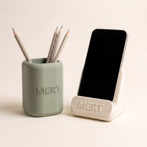 MERT isimli kalemlik ve telefon standı