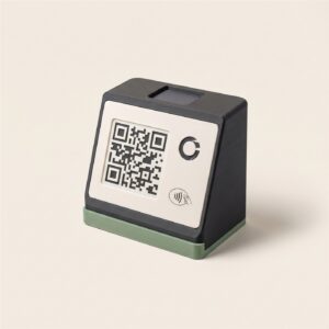 İşletmeler için QR ve NFC özellikli masaüstü stand